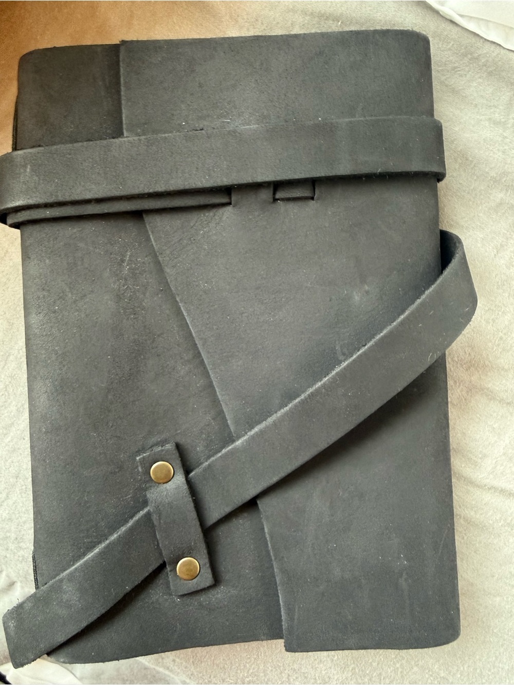 New Portland Leather medium Black Wrap Journal Cover with Strap - Picture 2 of 3